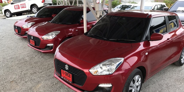 每天 600  泰铢起，在泰国租辆经济舒适型(Economy Plus) 轿车