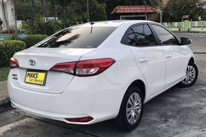 Rent a car Toyota Yaris Ativ (18-19) - photo 4