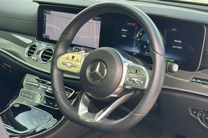 Rent a car Mercedes Benz E AMG (19-22) - photo 8