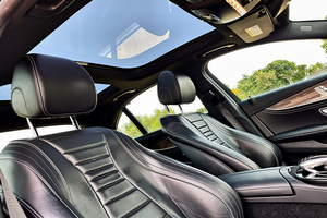 Rent a car Mercedes Benz E AMG (19-22) - photo 14