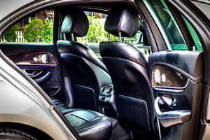 Rent a car Mercedes Benz E AMG (19-22) - photo 15