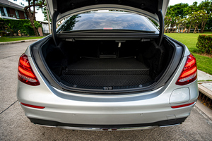 Rent a car Mercedes Benz E AMG (19-22) - photo 16