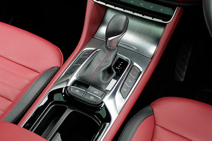 Rent a car MG HS (22-24) - photo 17