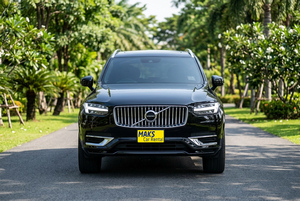 Rent a car Volvo XC90 (19-23) - photo 2