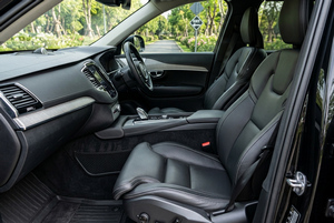 Rent a car Volvo XC90 (19-23) - photo 7