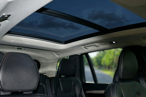 Rent a car Volvo XC90 (19-23) - photo 10