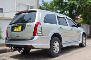 Rent a car Isuzu MU7 - photo 11