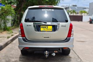 Rent a car Isuzu MU7 - photo 12